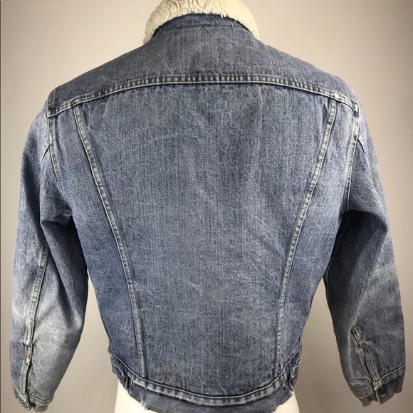 SOLD Vtg 80s Distressed Levis Jean Sherpa Jacket - Picture 5 of 7